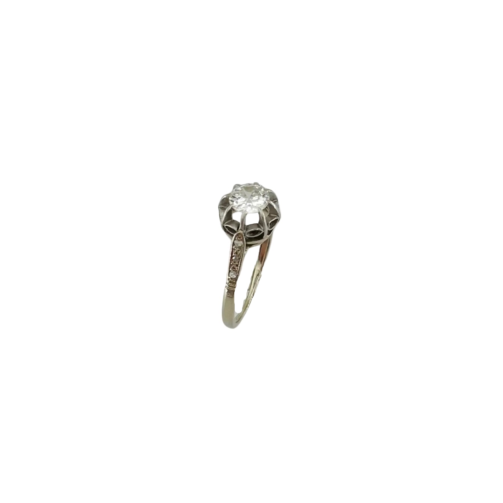 White Gold Solitaire Ring with Diamonds