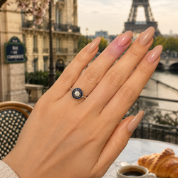 Bague Entourage en platine, saphirs et diamants