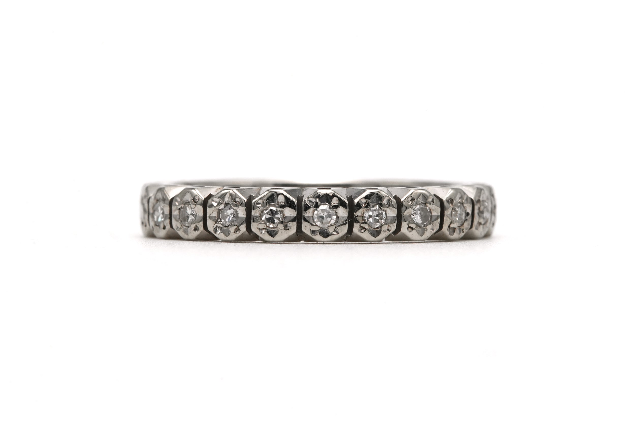 Bague Alliance en or blanc et diamants