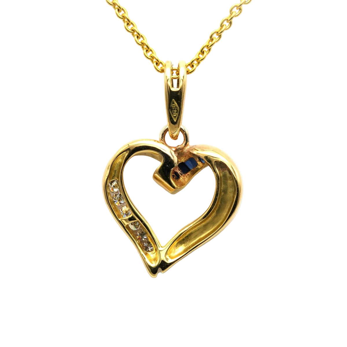 Yellow gold pendant with sapphires and diamonds