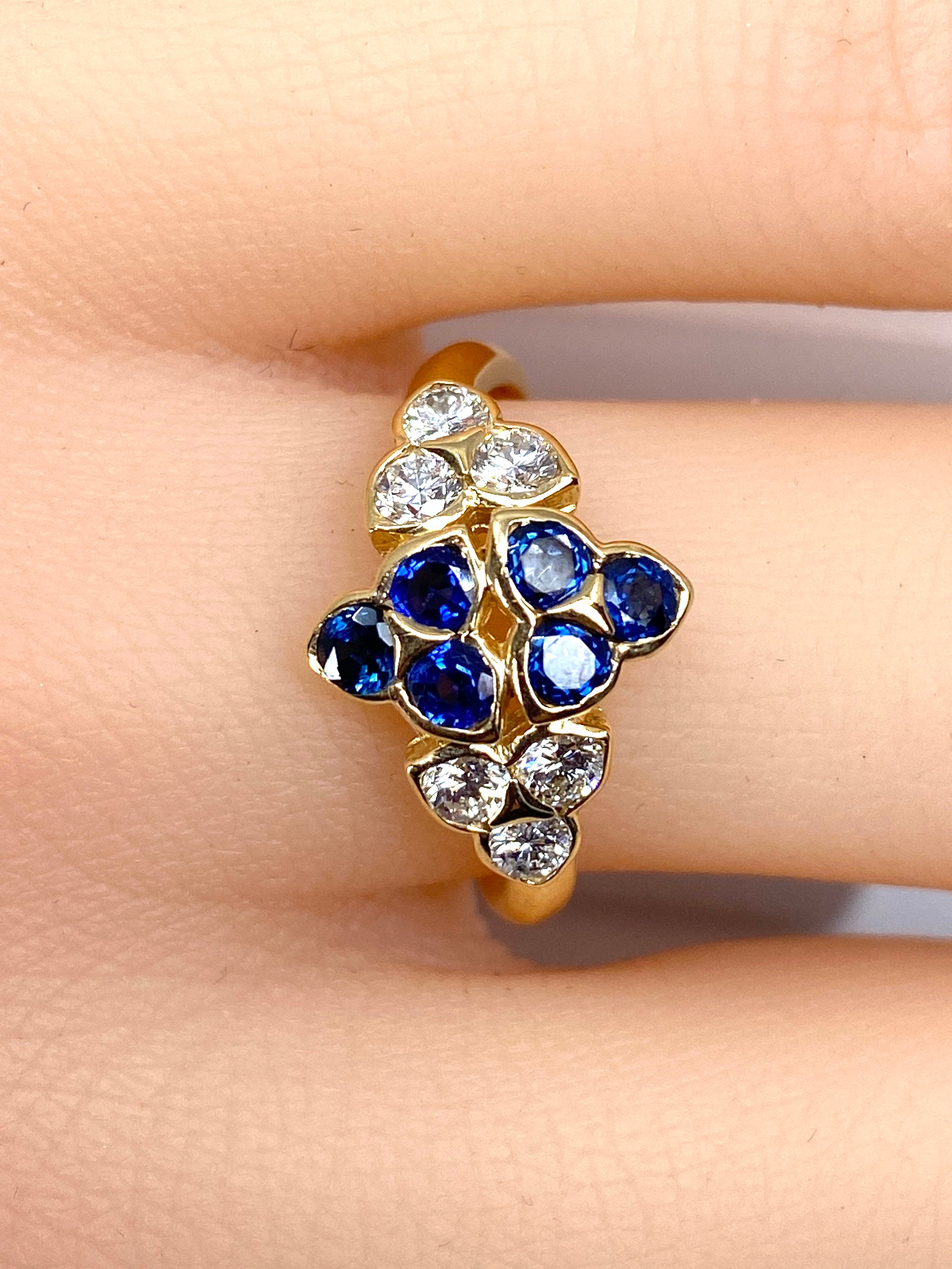 Bague Mauboussin en or jaune 18 carats en saphirs et diamants