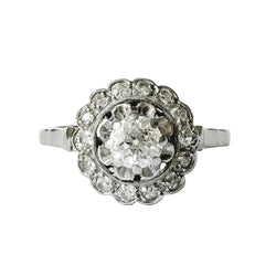 Marguerite Ring in White Gold, Platinum, and Diamonds