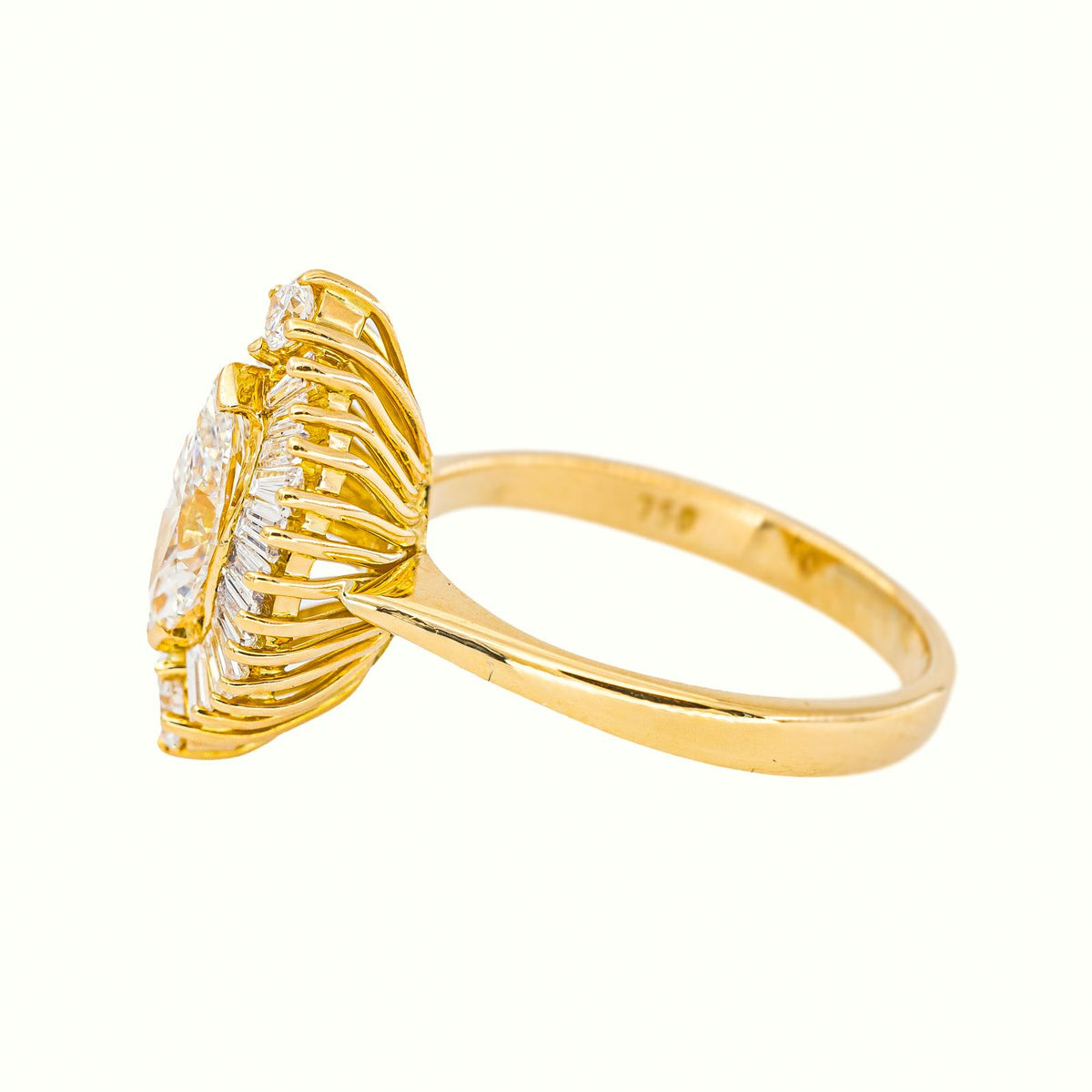 Yellow gold Marquise Diamond Ring