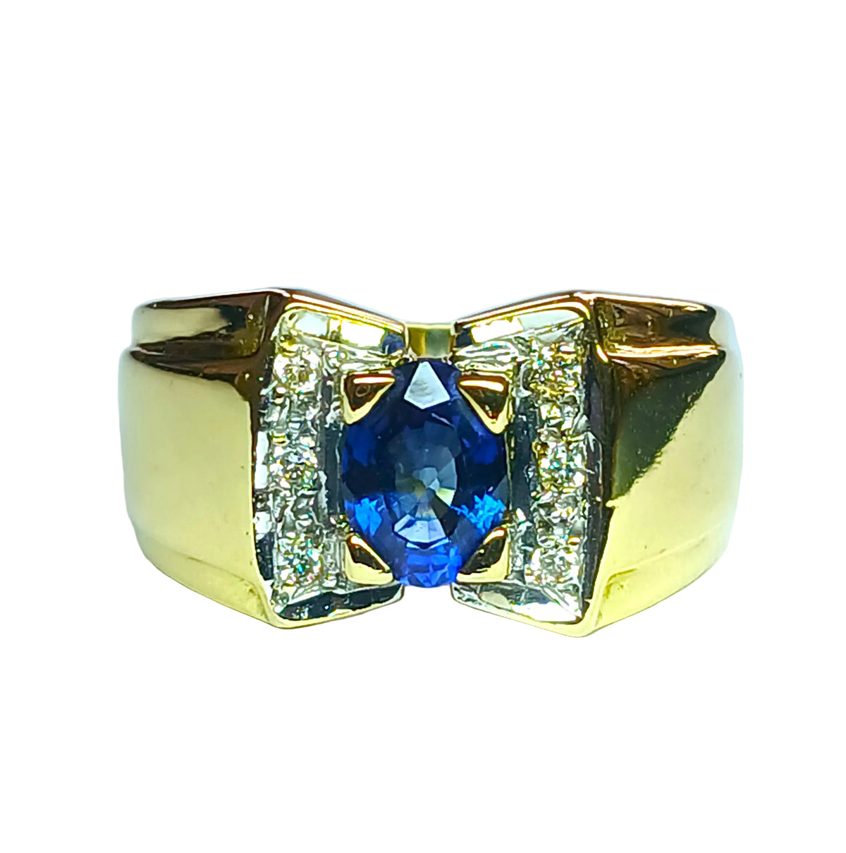 Tank Ring in white gold, yellow gold, sapphire, and diamonds