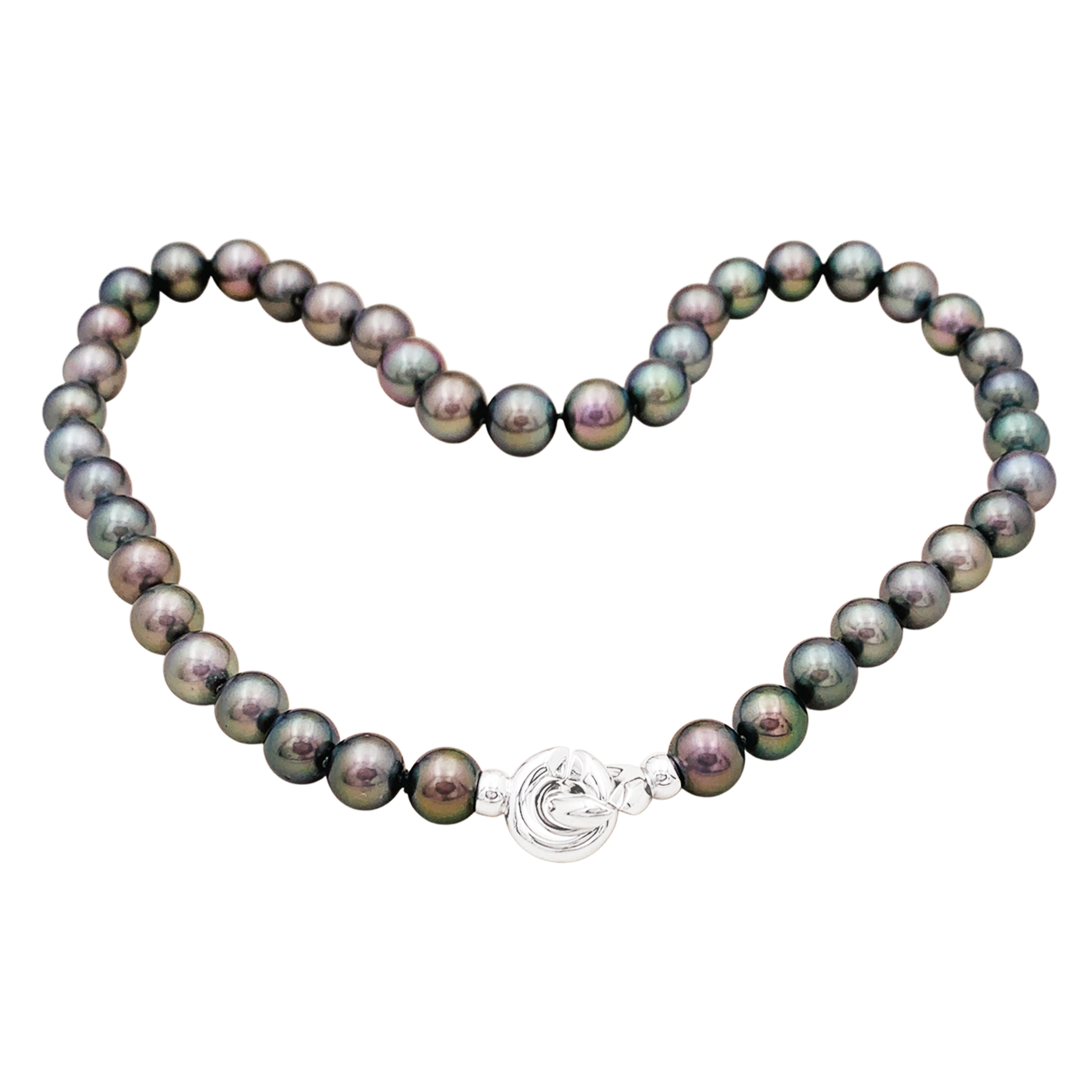 Collier 42 perles de Tahiti, fermoir en or blanc.