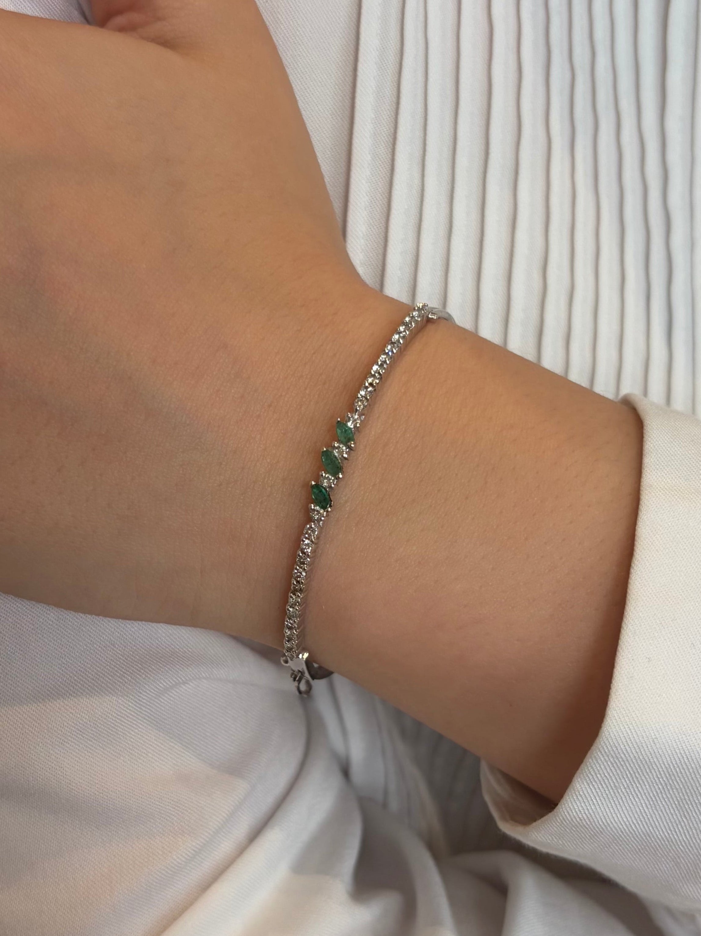 White Gold Bangle Bracelet with Emeralds and Diamonds
