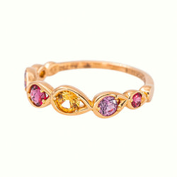 Mellerio Indra Rose Ring, Rose gold with Sapphire