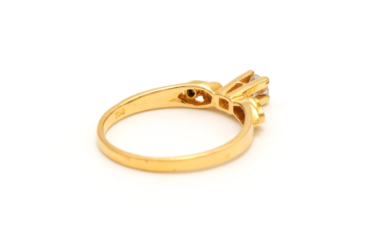 Bague Solitaire en or blanc et diamants