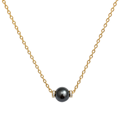 Yellow Gold Necklace with Pendant, Pearl, and Diamonds