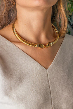Cartier Torque Panthère Necklace in Yellow gold