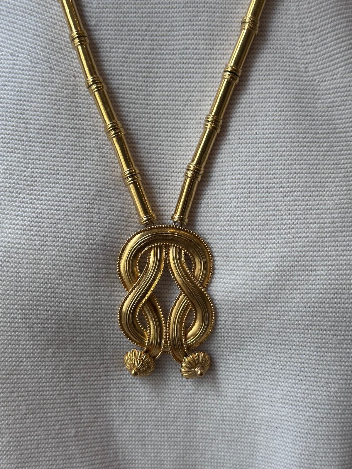 LALAOUNIS Long Necklace in Yellow Gold