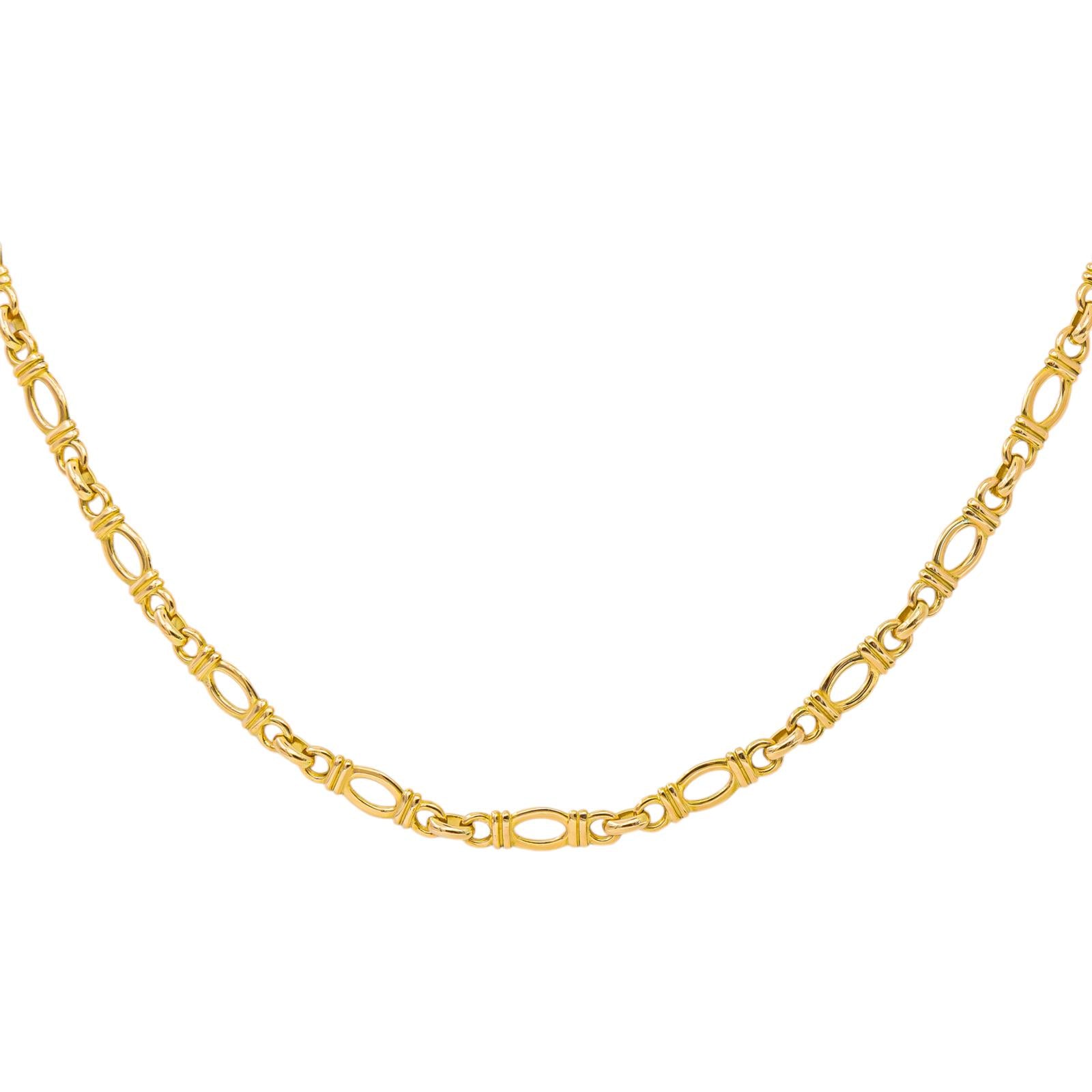 Yellow gold necklace