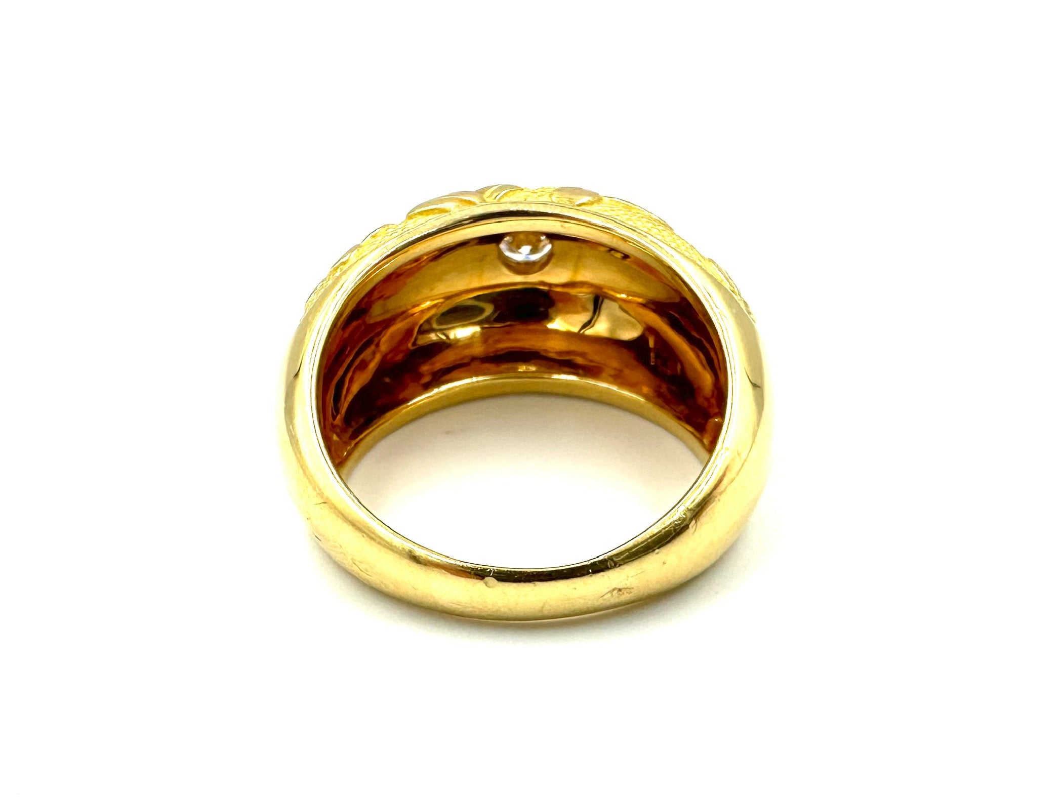 VAN CLEEF & ARPELS ring in yellow gold with diamonds