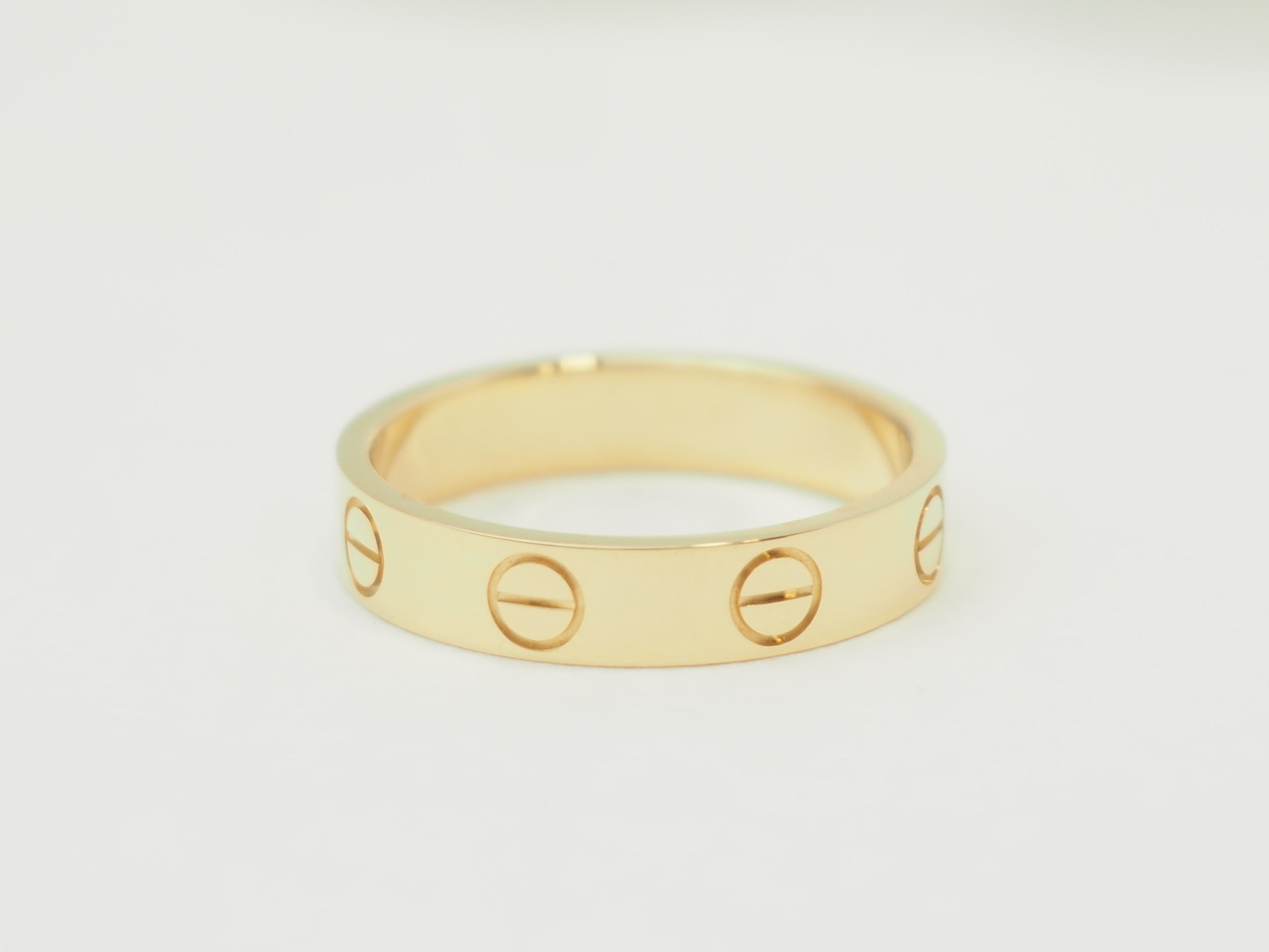 CARTIER "Love" PM Wedding band in Yellow gold