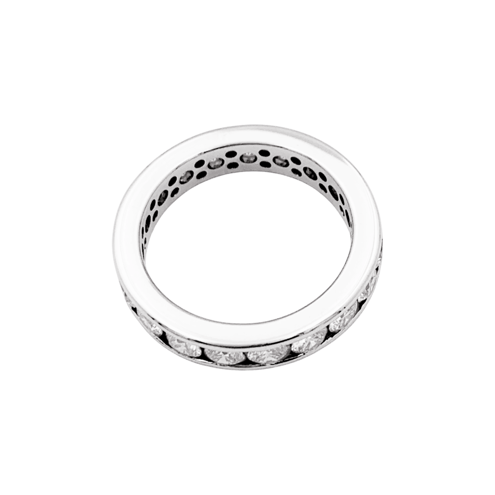 Bague alliance tour complet diamants, or blanc.