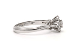 Marguerite Ring in White Gold and Diamonds