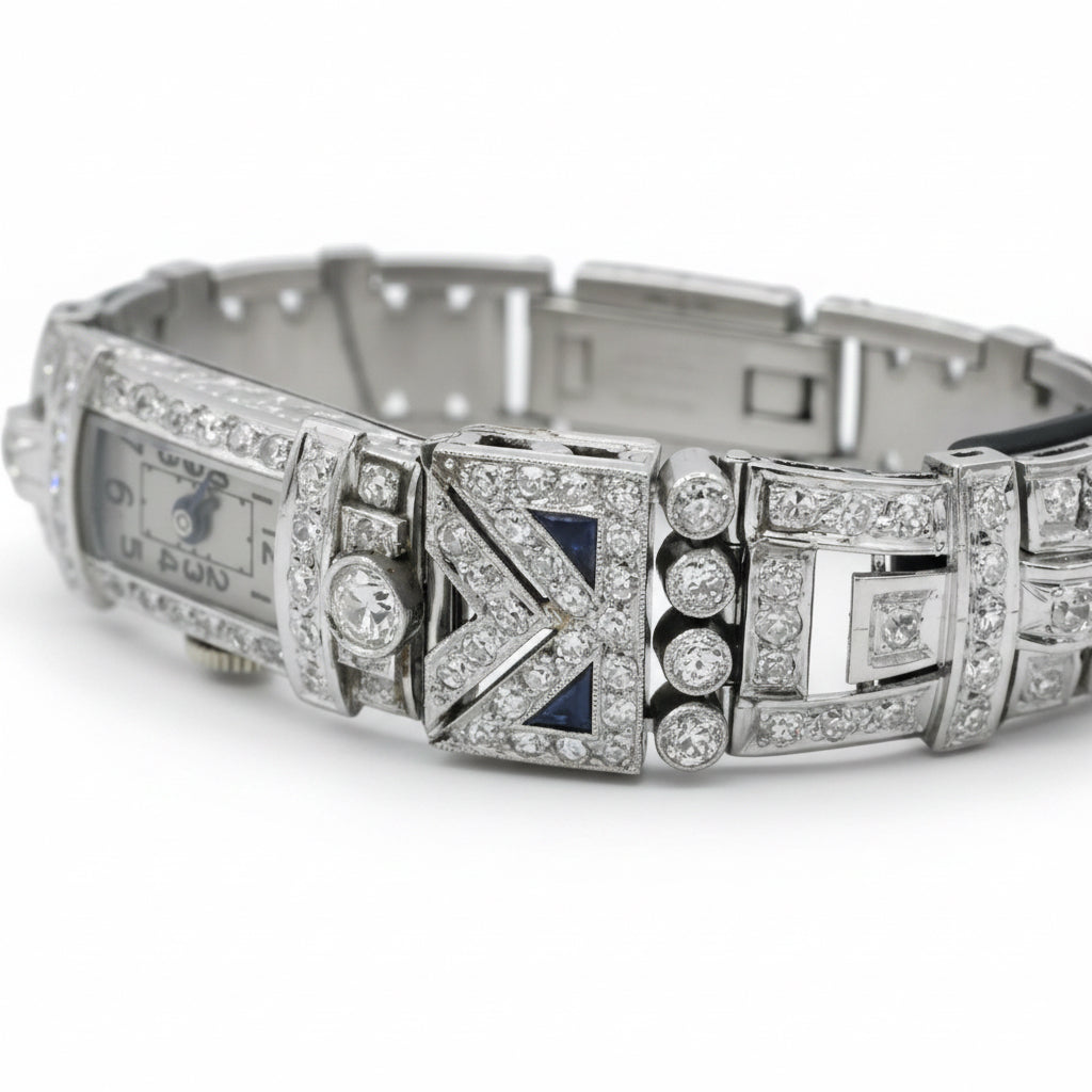 Art Deco ladies' watch in Platinum and Diamonds