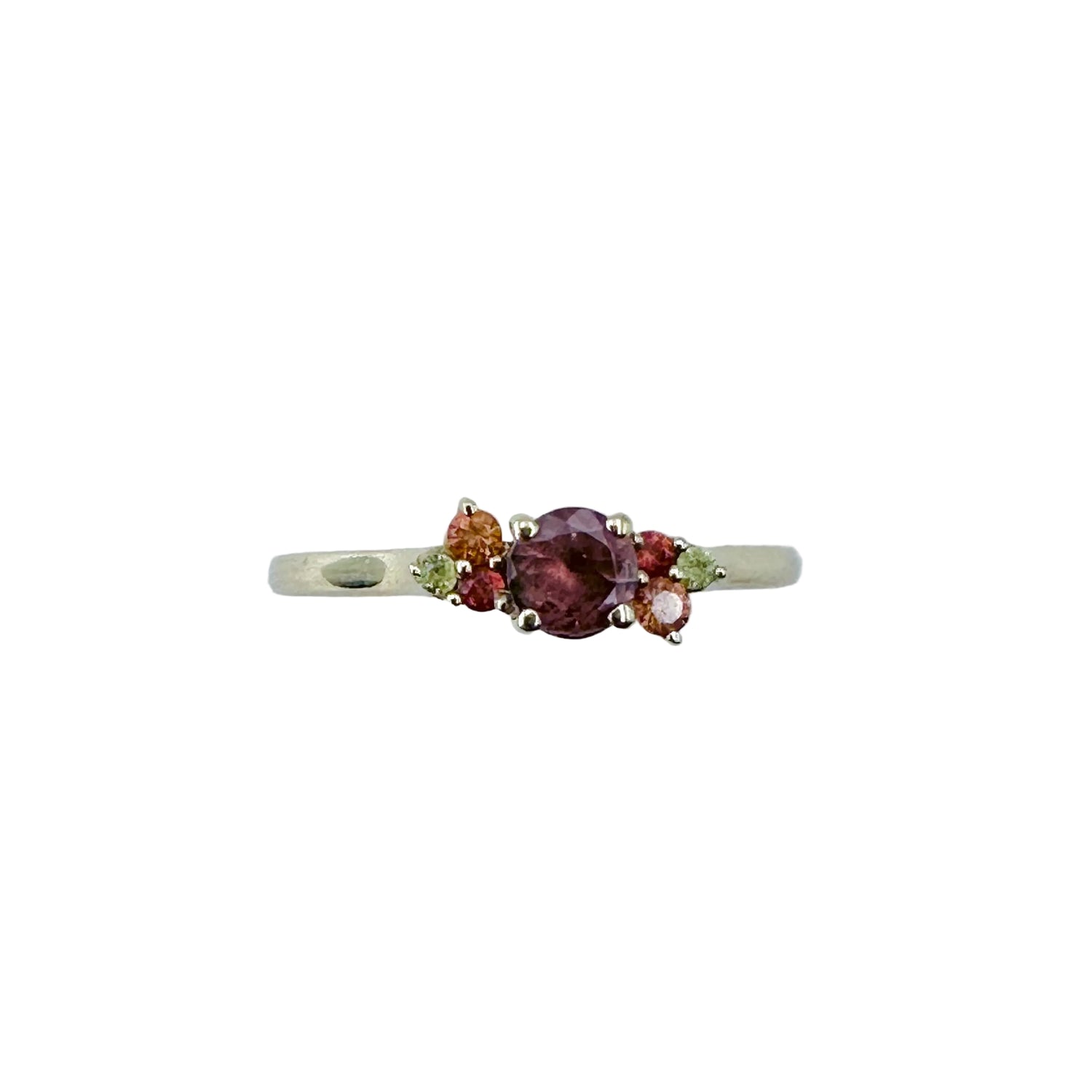 GEMMYO "Baby Everbloom Camaïeux" Ring in yellow gold, with peach-colored Tourmaline and yellow and orange yellow sapphires