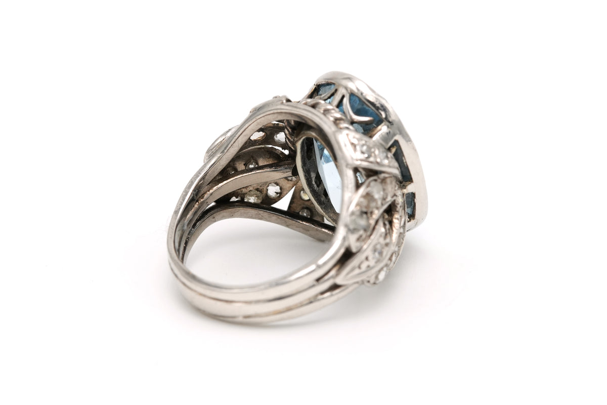 Bague Cocktail en or blanc, platine, spinelle et diamants