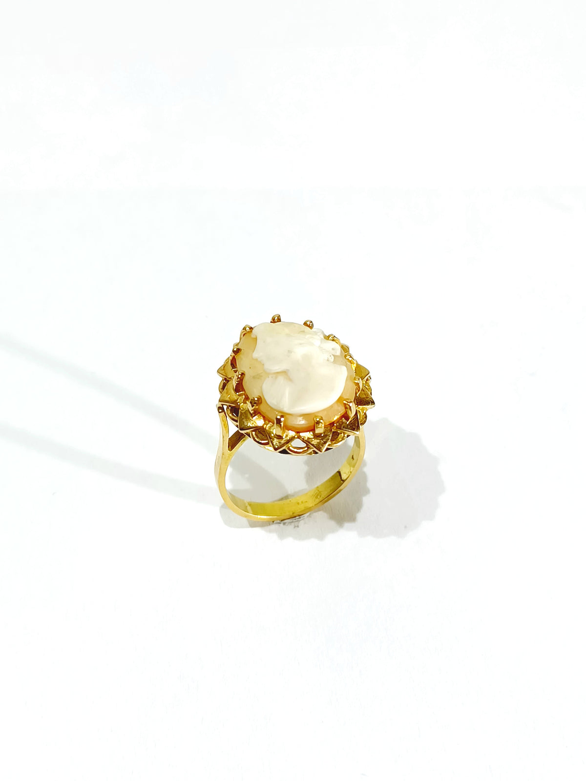 Rose gold Cameo Ring