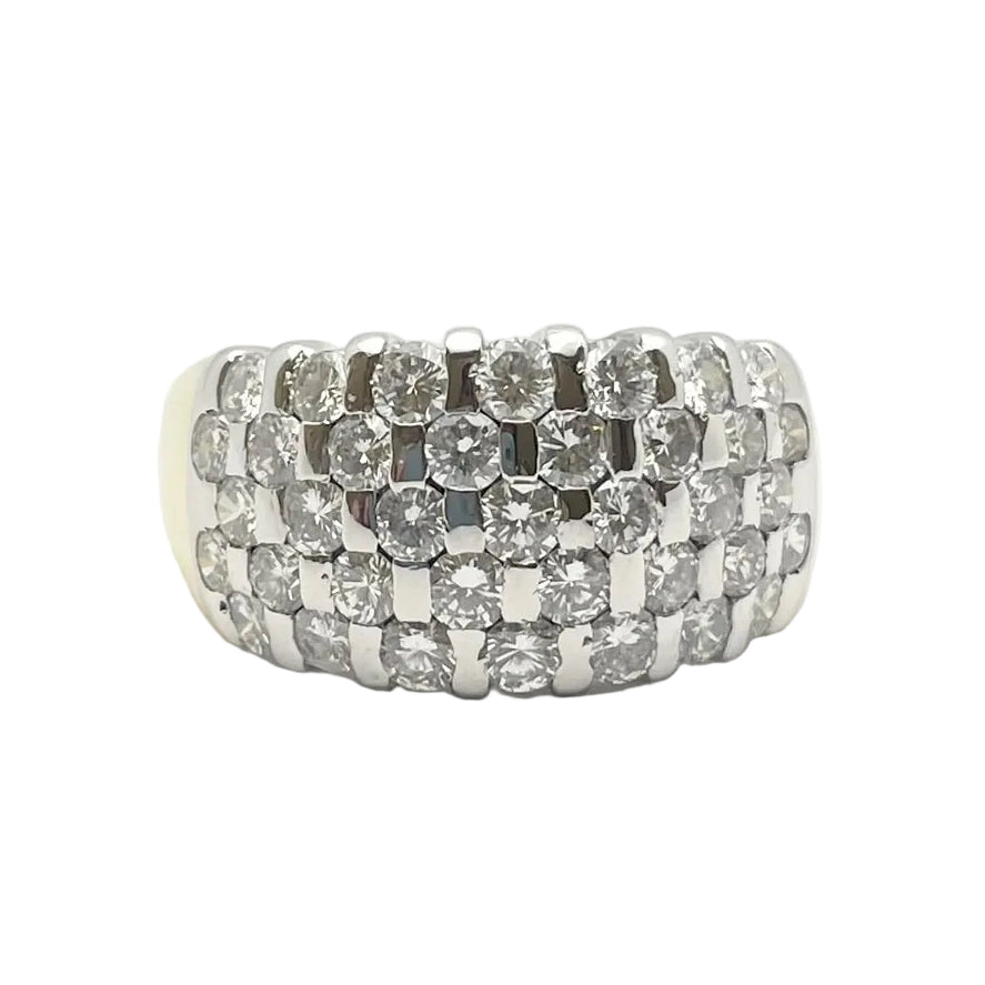 Ring in white gold, yellow gold and diamonds