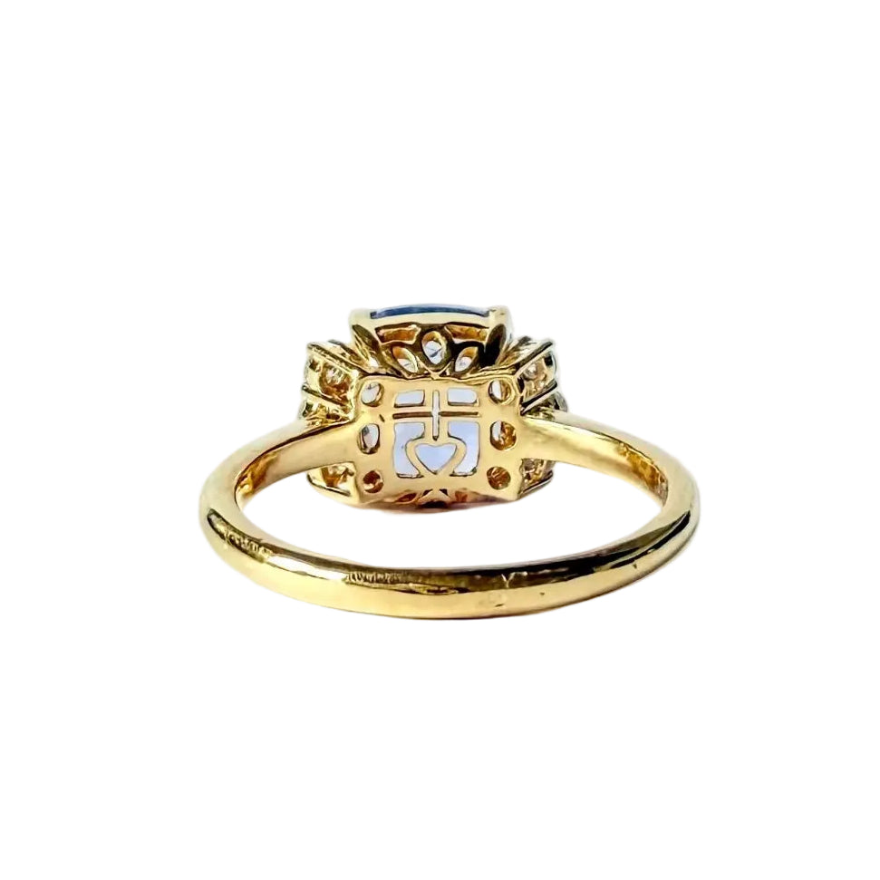 Yellow Gold Solitaire Ring with Sapphire and Diamonds