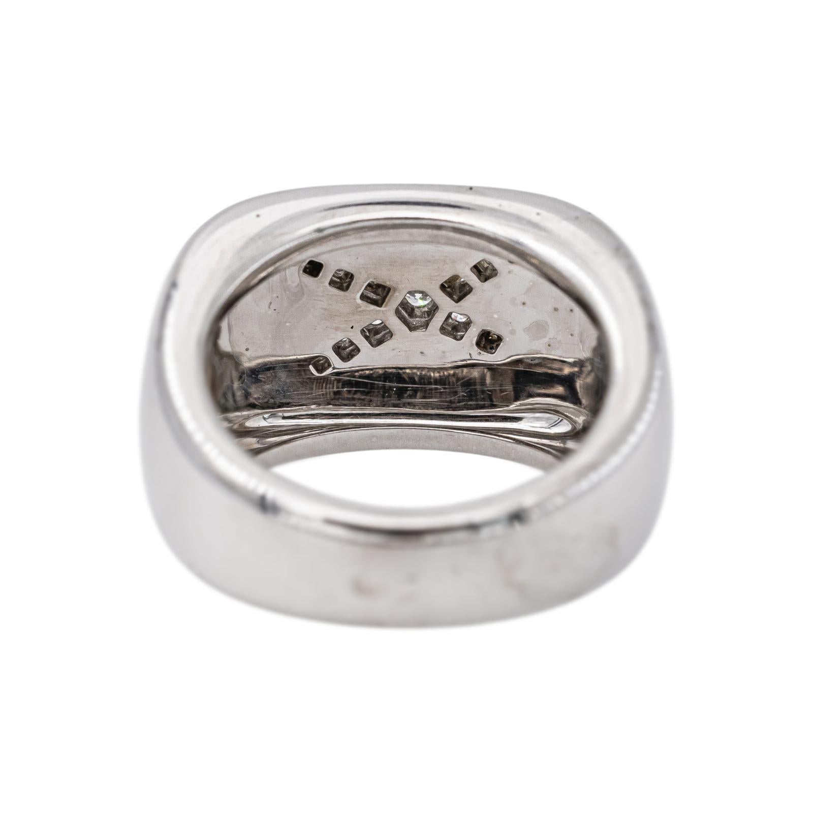 Mauboussin "Etoile Divine" Ring in White gold