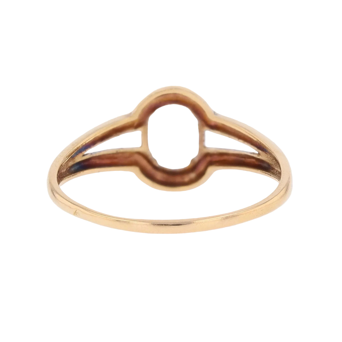 Yellow Gold and Aquamarine Solitaire Ring
