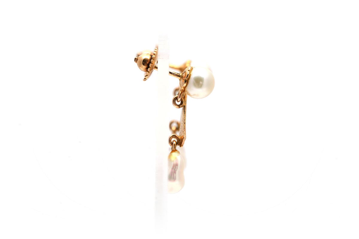 Boucles d'oreilles Pendantes en or jaune et perles