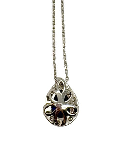 White gold, sapphire, and diamond necklace