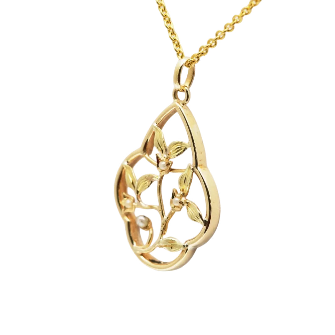 Yellow Gold and Pearl Pendant