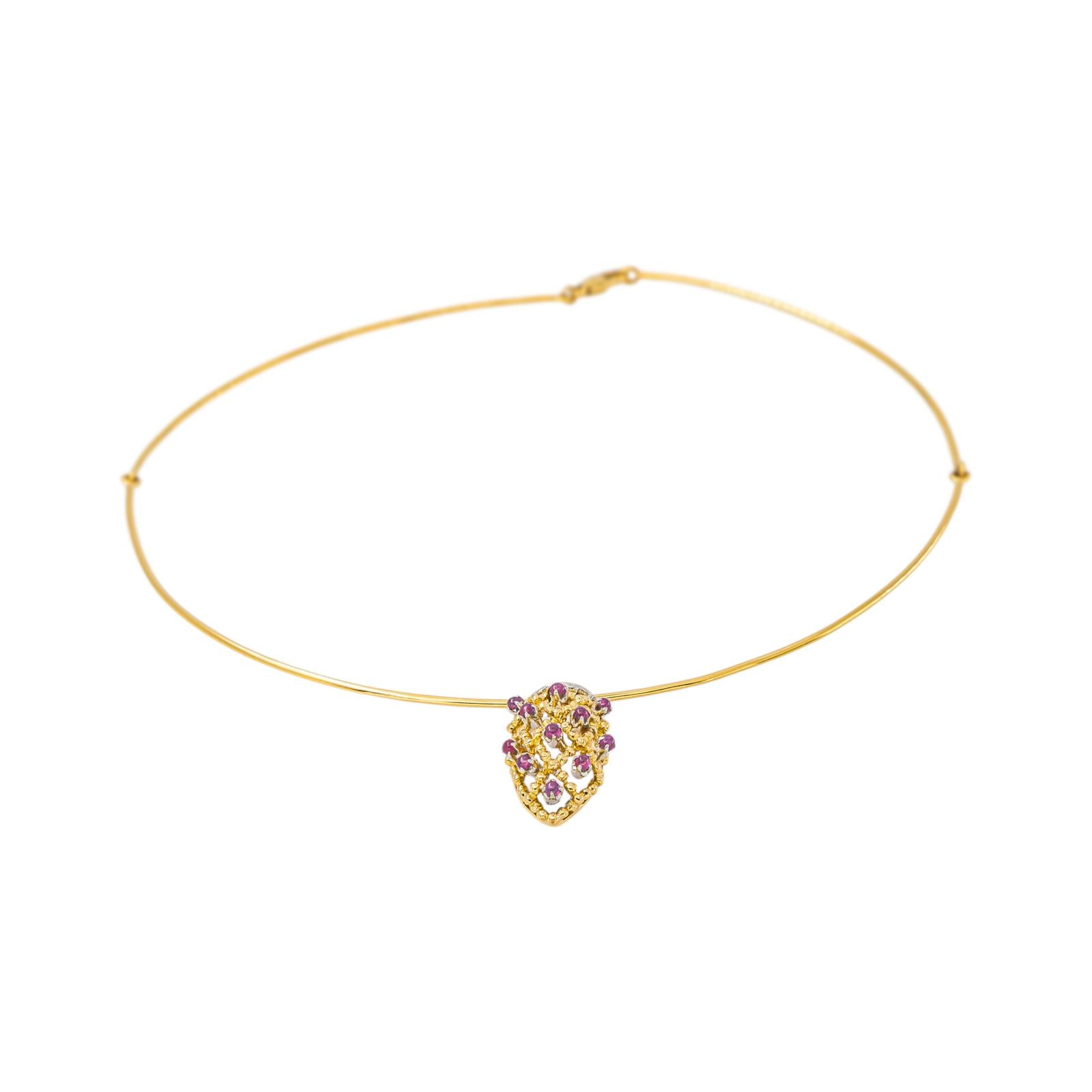 Semi-Rigid Yellow gold Ruby Necklace