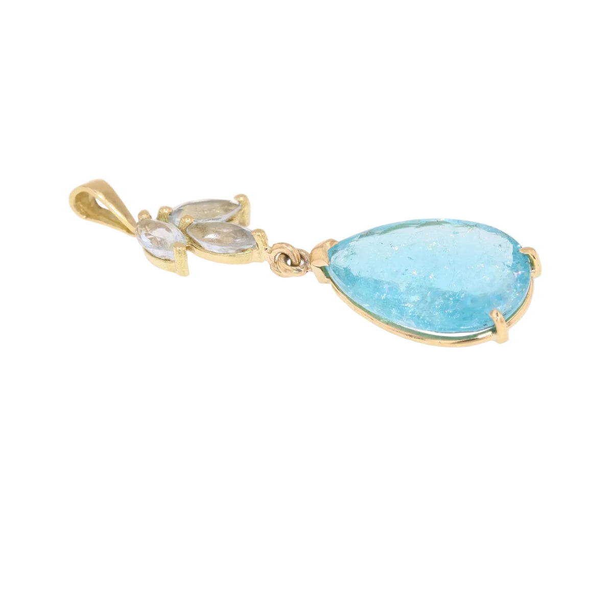 Yellow Gold and Aquamarine Pendant