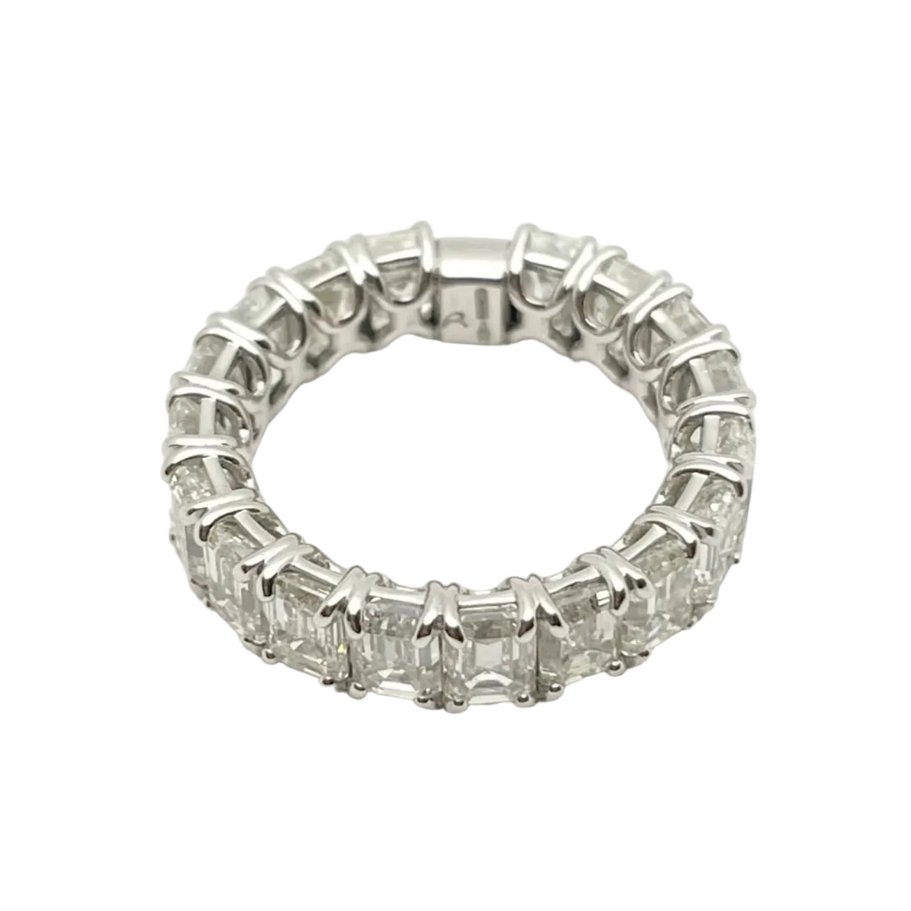 "Eterné" Wedding Band in White Gold and Diamonds