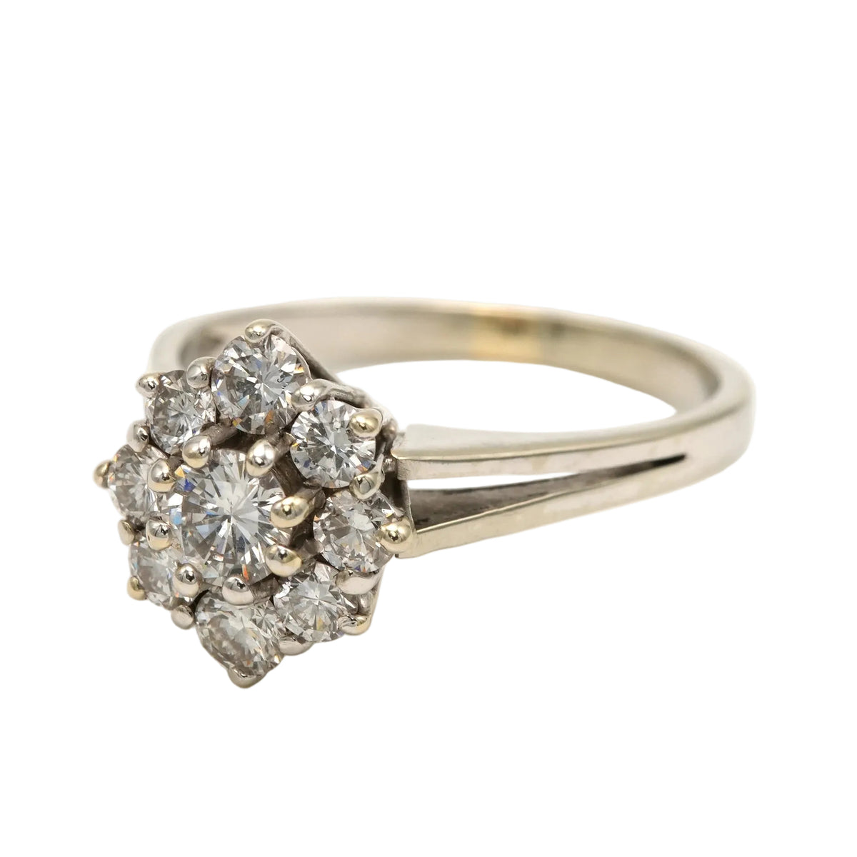 "Entourage" Ring in White Gold and Diamonds