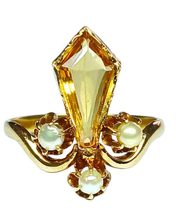 Yellow gold ring with pearls and citrine