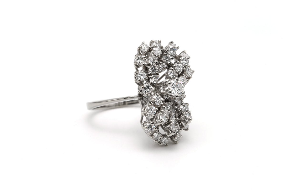 White gold and Diamond Ring