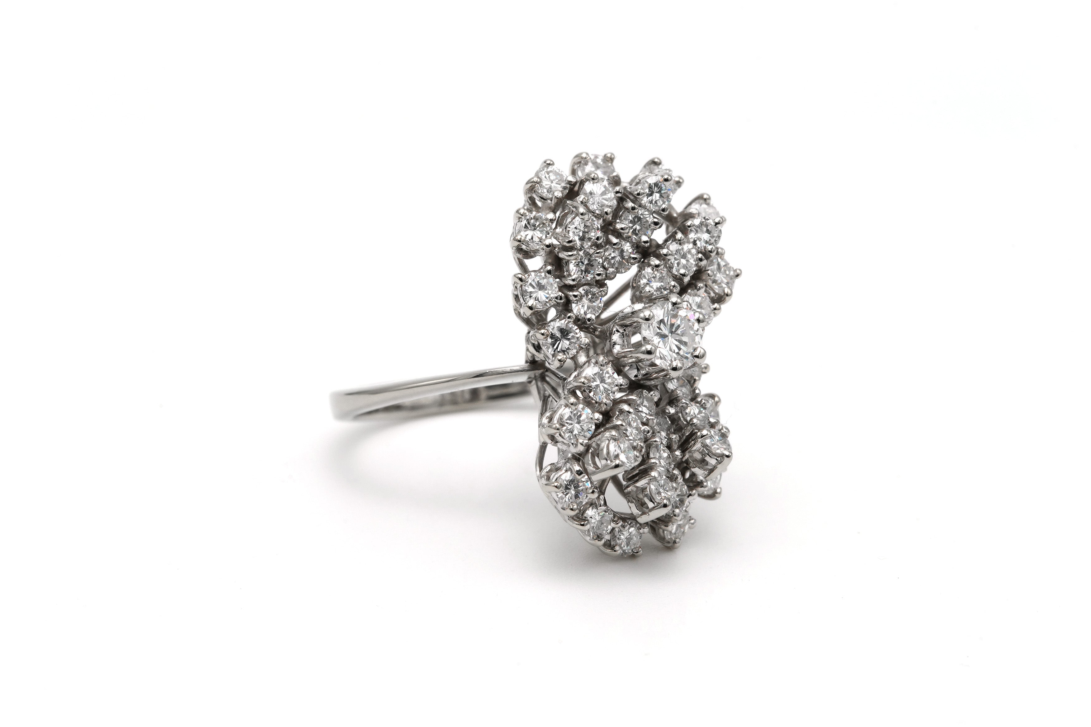 White gold and Diamond Ring