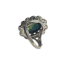 Pompadour Ring in Platinum, Sapphire, and Diamonds