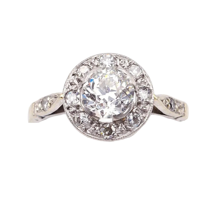 "Entourage" Ring in White Gold and Diamonds