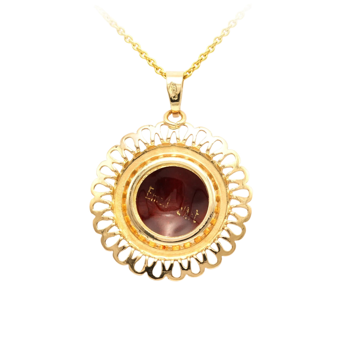 Yellow gold and Enamel pendant