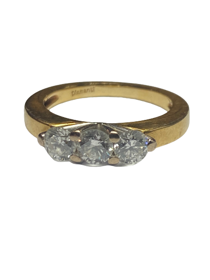 18K Gold Ring with 0.35 CT Diamonds (x3) (Size 53)