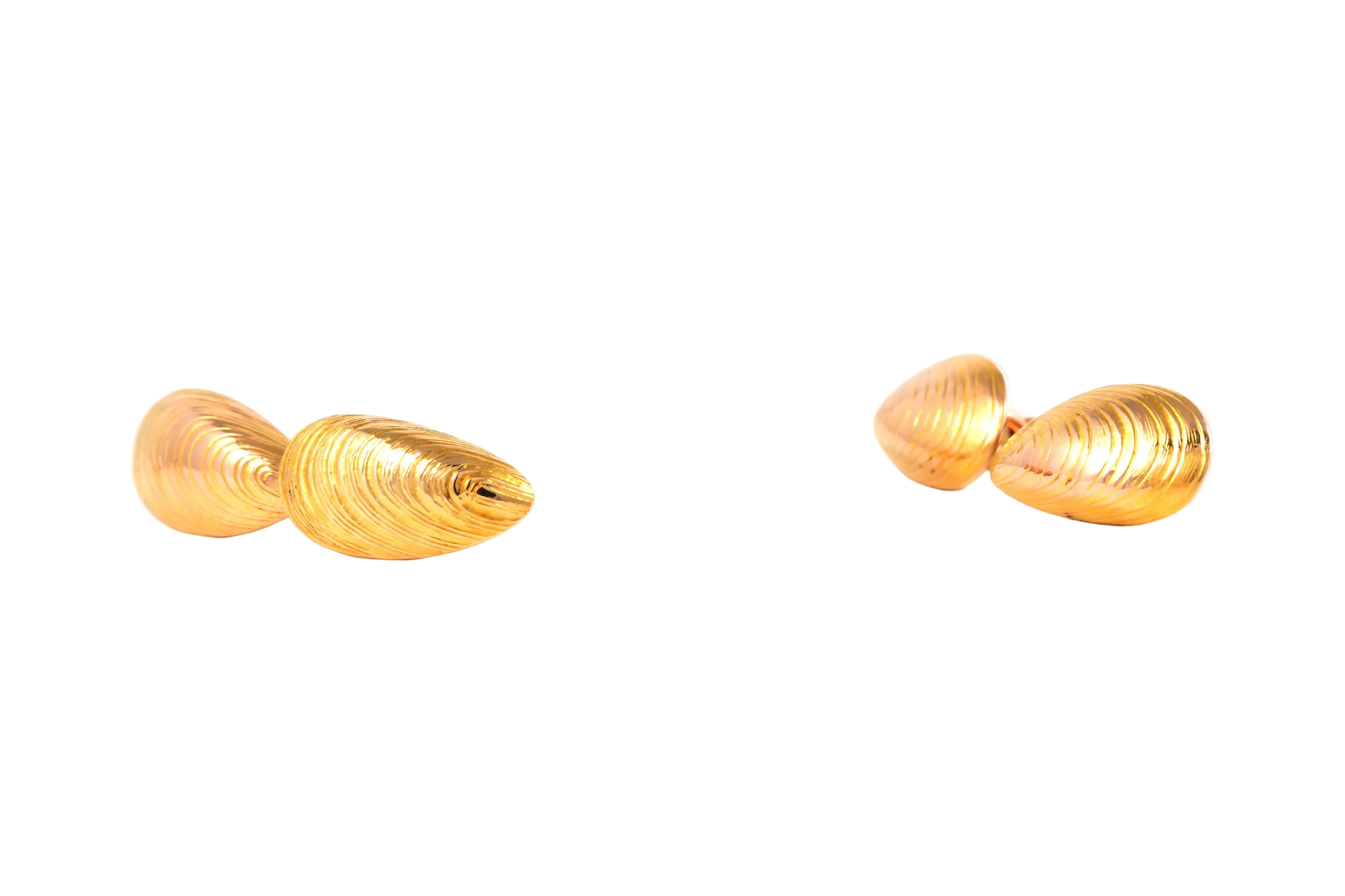 Yellow gold cufflinks