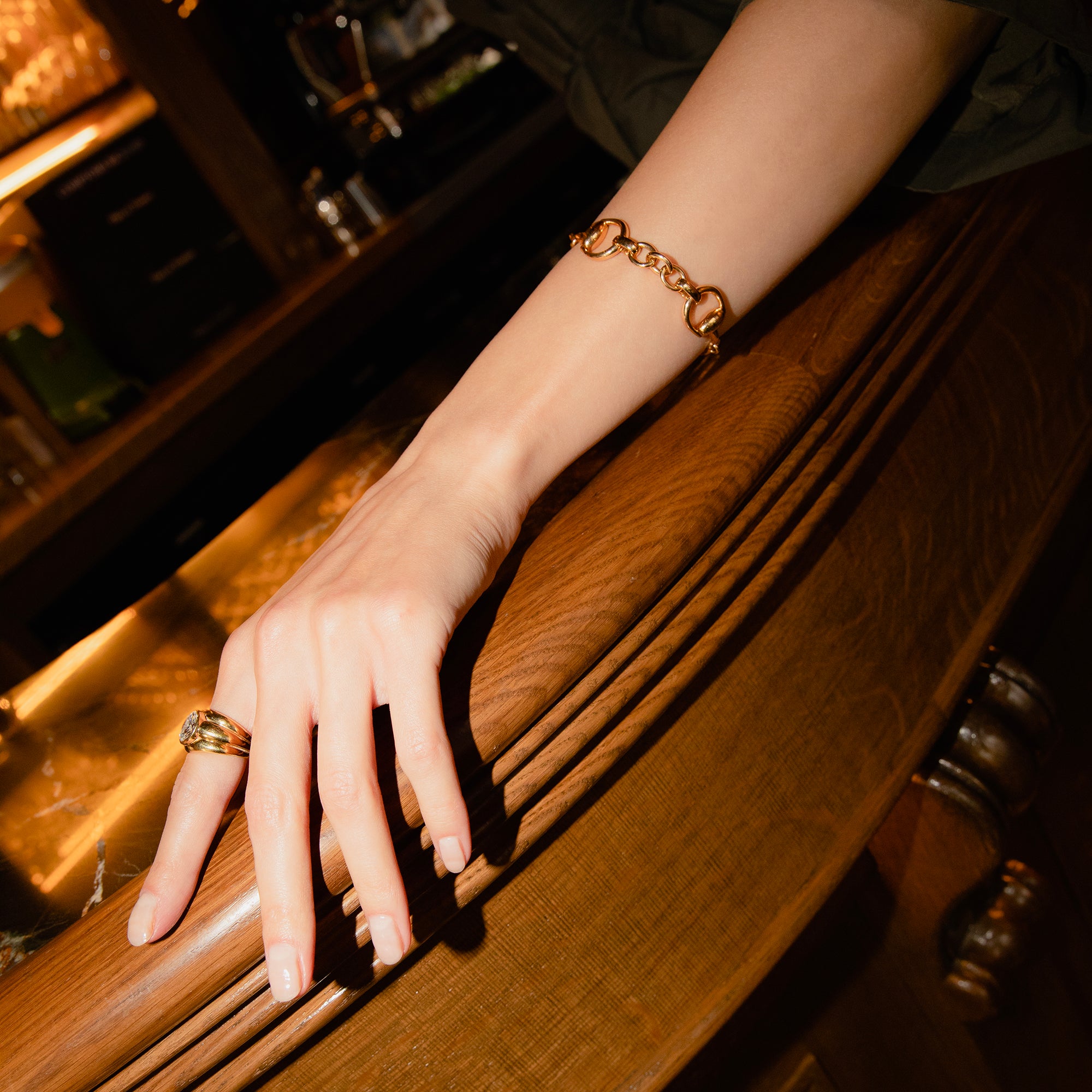 GUCCI "Horsebit Cocktail" bracelet in yellow gold