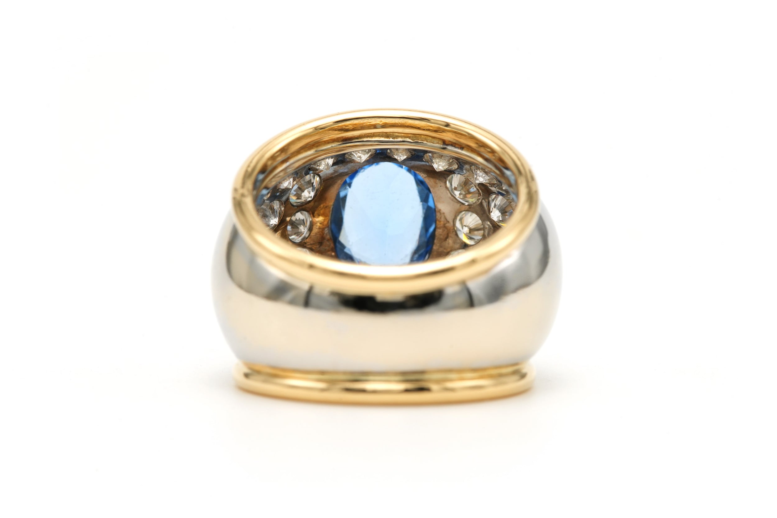 Bague Cocktail en or blanc, or jaune, topaze et diamants