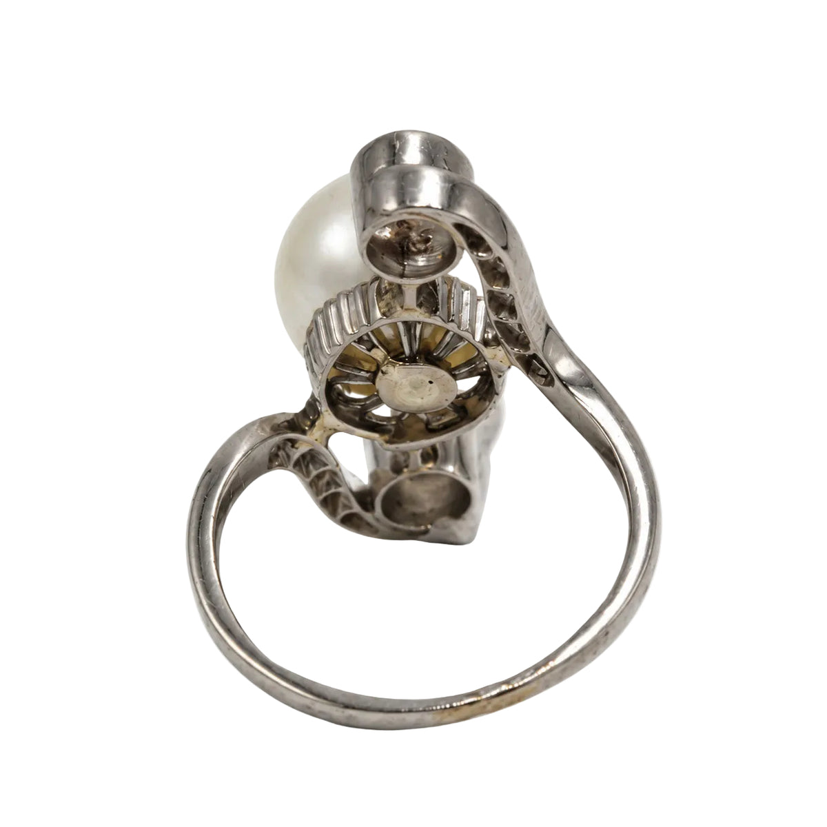 Trilogy Ring in Platinum, Pearl, and Diamonds