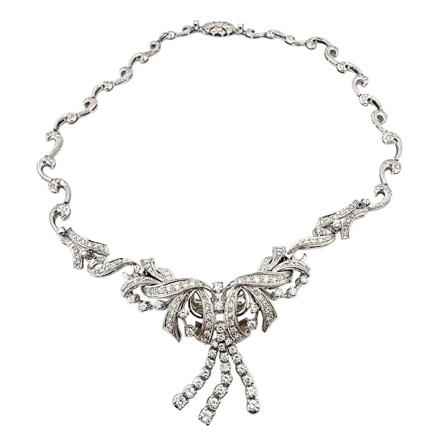 Necklace Plastron in White gold and Diamonds