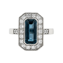 "Entourage" Ring in White Gold, Topaz, and Diamonds