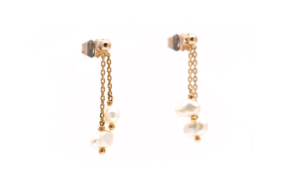 Yellow Gold and Pearl Dangle Earrings