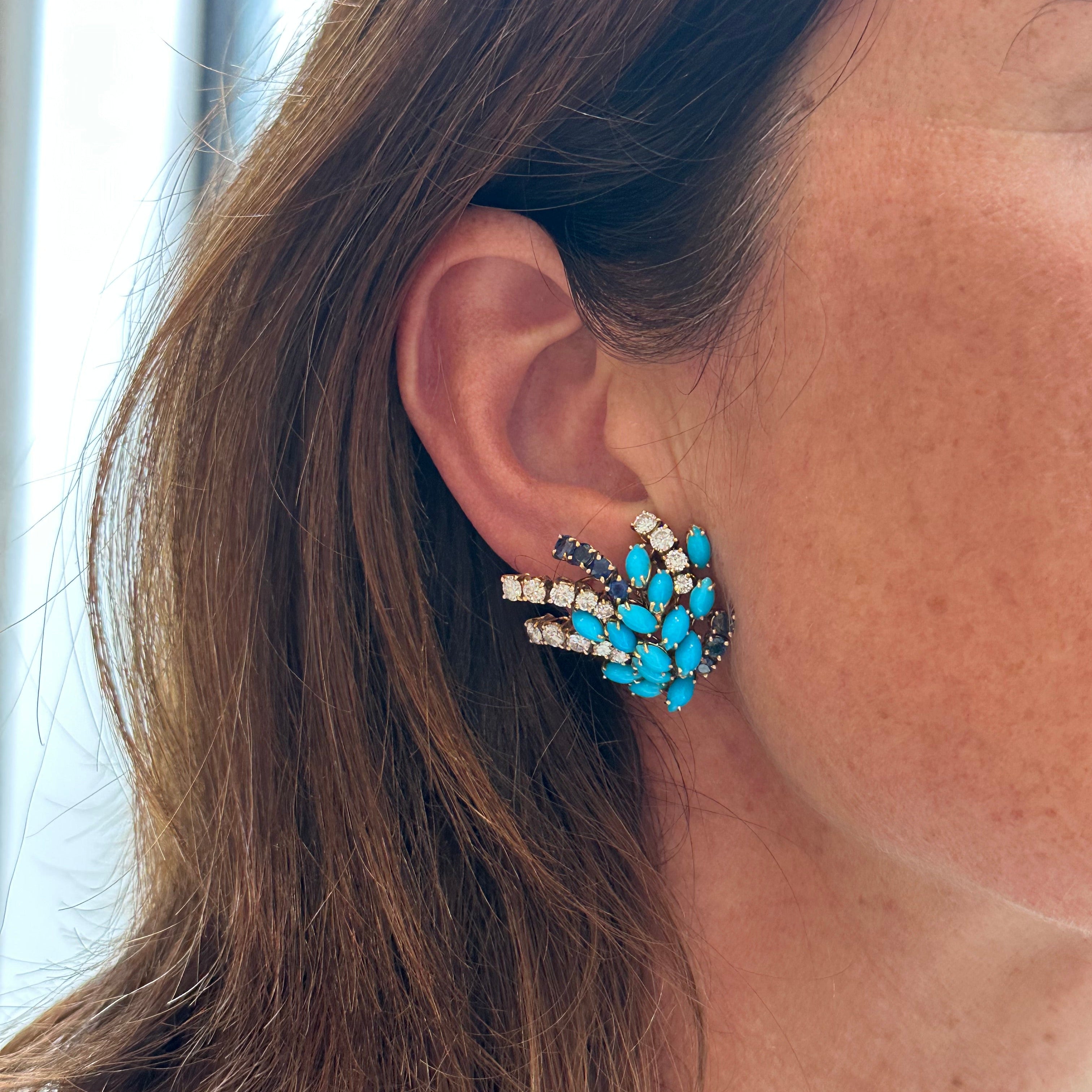 Earrings Clips BOUCHERON yellow gold, turquoise, sapphires and diamonds